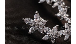 Серьги - Позолоченные серьги Diamond Flower