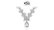 Позолоченное ожерелье "Graceful Queen"